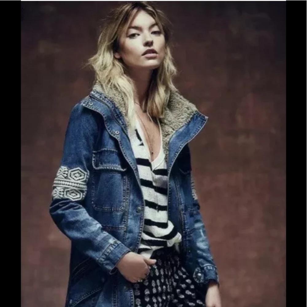 Rare Free People Rendered Denim Sherpa Jacket Coat Size Small